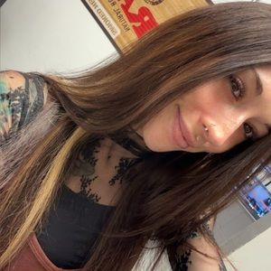 Meet your Posher, Cecilia